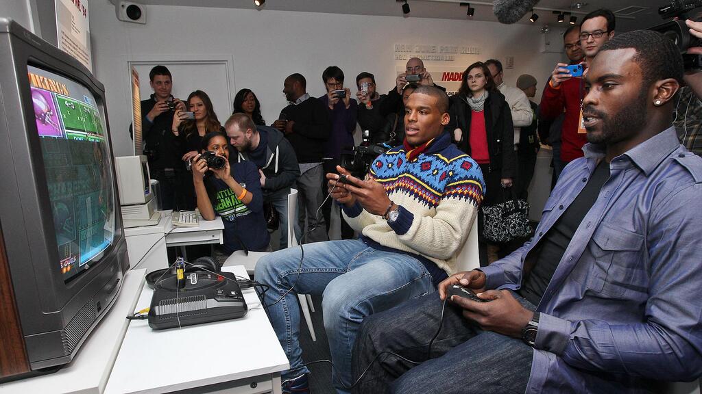 War Blogle - Cam Newton Plays Michael Vick in Madden 25 Wearing a Familiar  Sweater