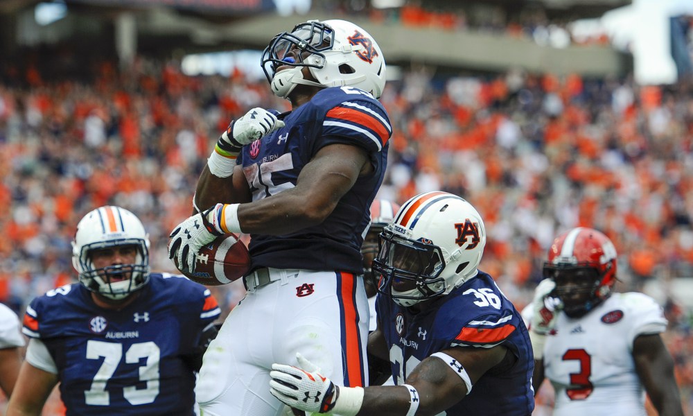 usp_ncaa_football__jacksonville_state_at_auburn_75817344-e1442087221318